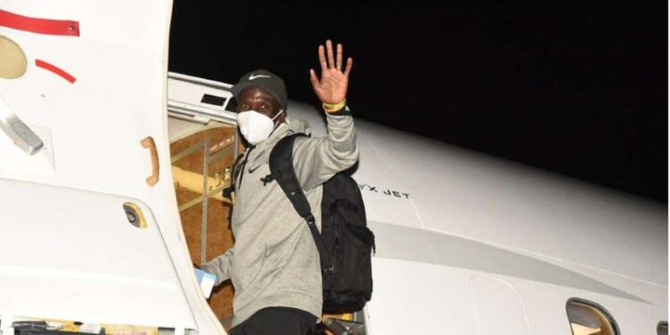 World Marathon record holder Eliud Kipchoge boards the executive jet to London for Sunday's race. Photo/Jared Nyataya (Nation)